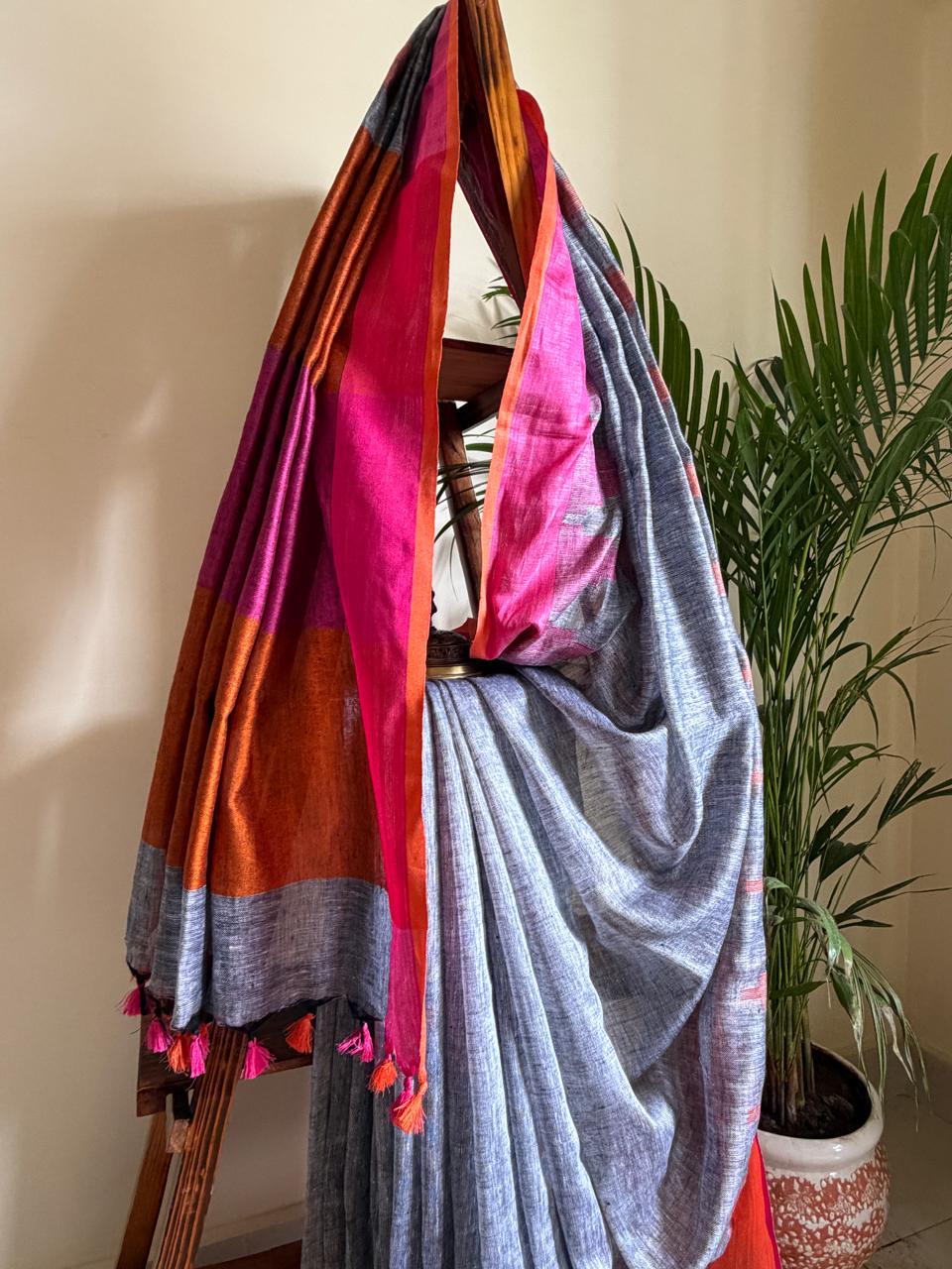 Handwoven Linen Saree with tassels and Temple Border - Grey