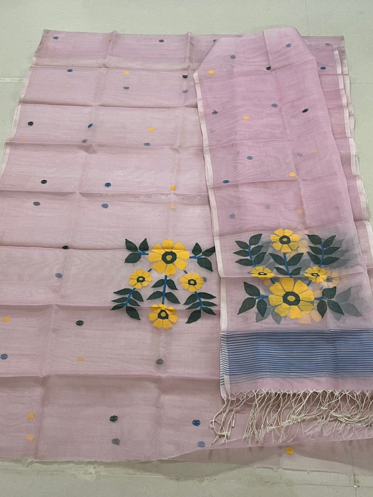 Handwoven Pure Silk Jamdani Kurta Dupatta Sets- Peach