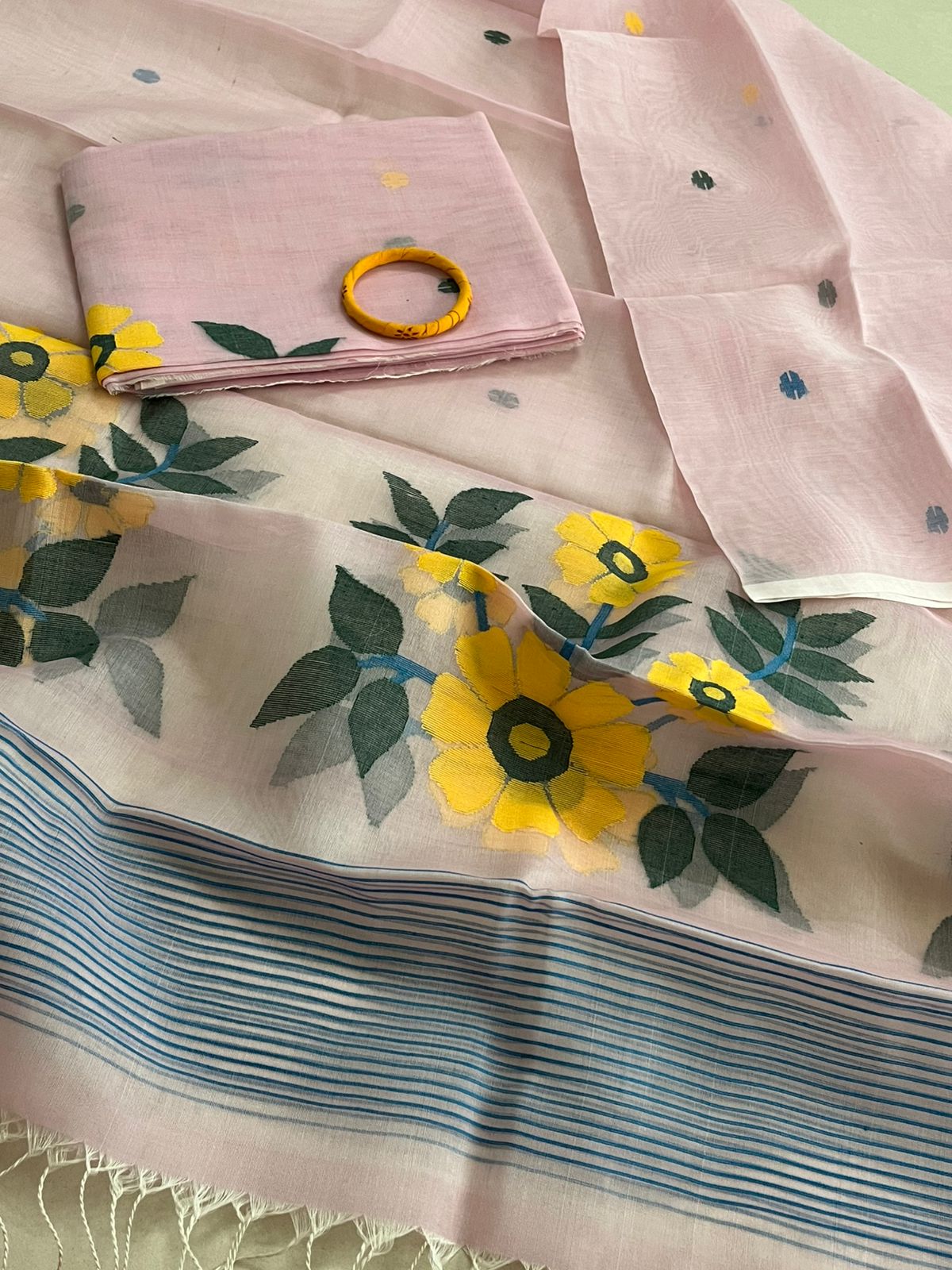 Handwoven Pure Silk Jamdani Kurta Dupatta Sets- Peach