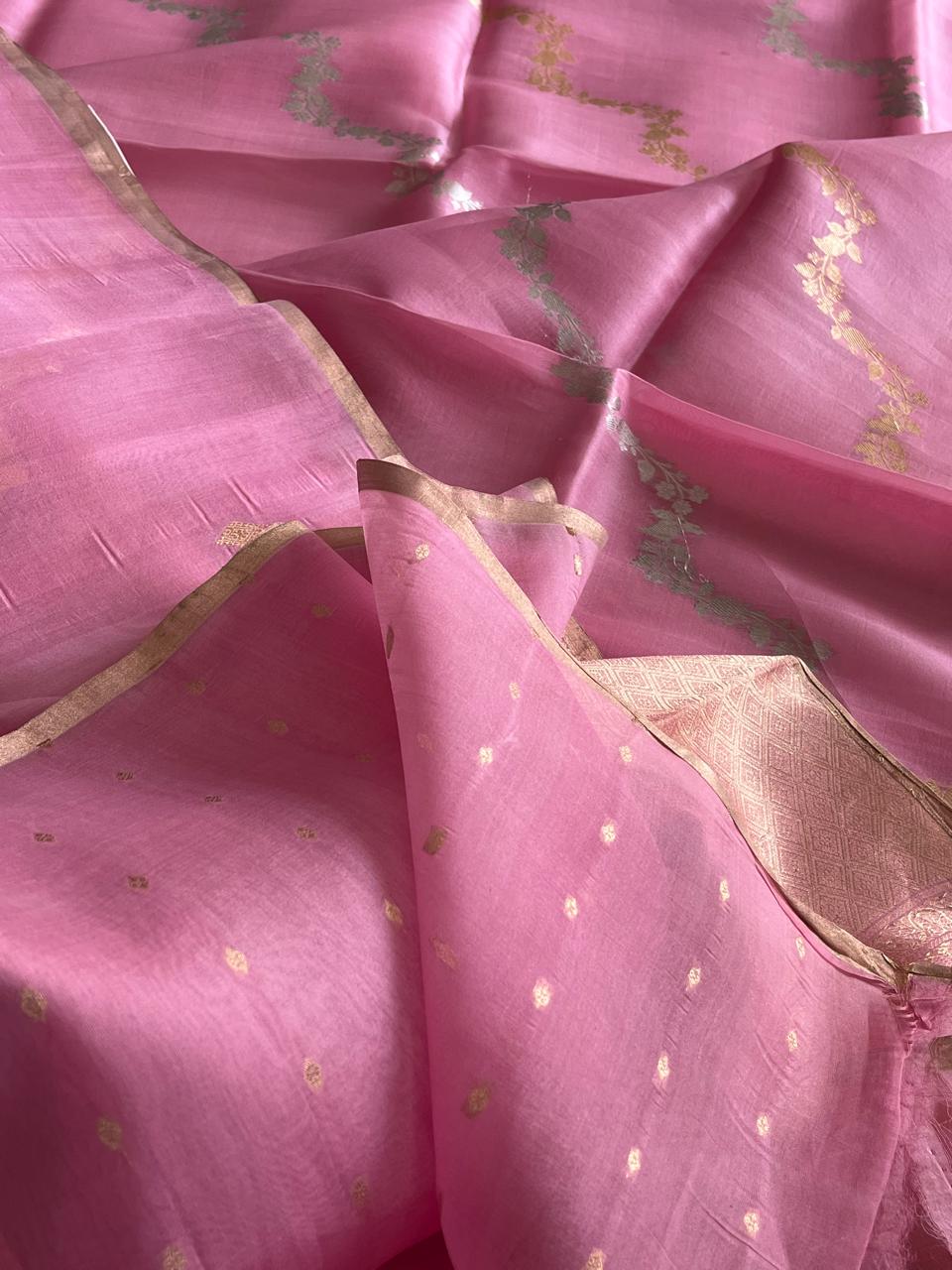 Kora Banarasi Pure Organza Handwoven Silk Saree with Kadwa Buttis - Pink
