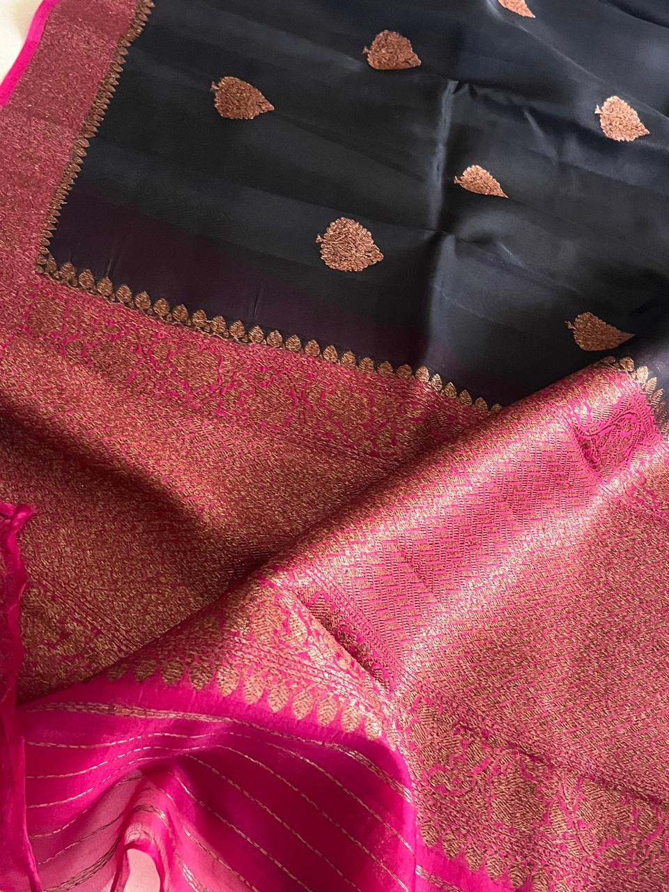 Kora Banarasi Pure Organza Handwoven Silk Saree with Kadwa Buttis - Black