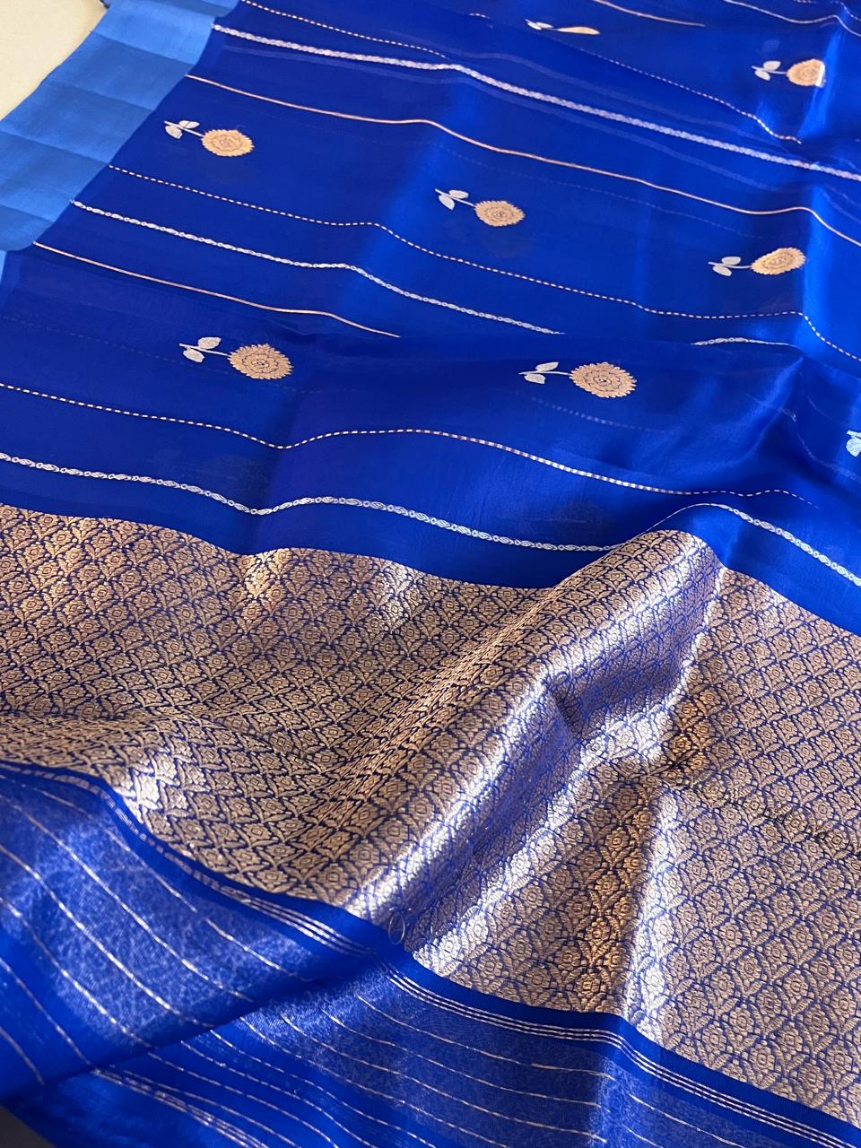 Kora Banarasi Pure Organza Handwoven Silk Saree with Kadwa Buttis - Electric Blue