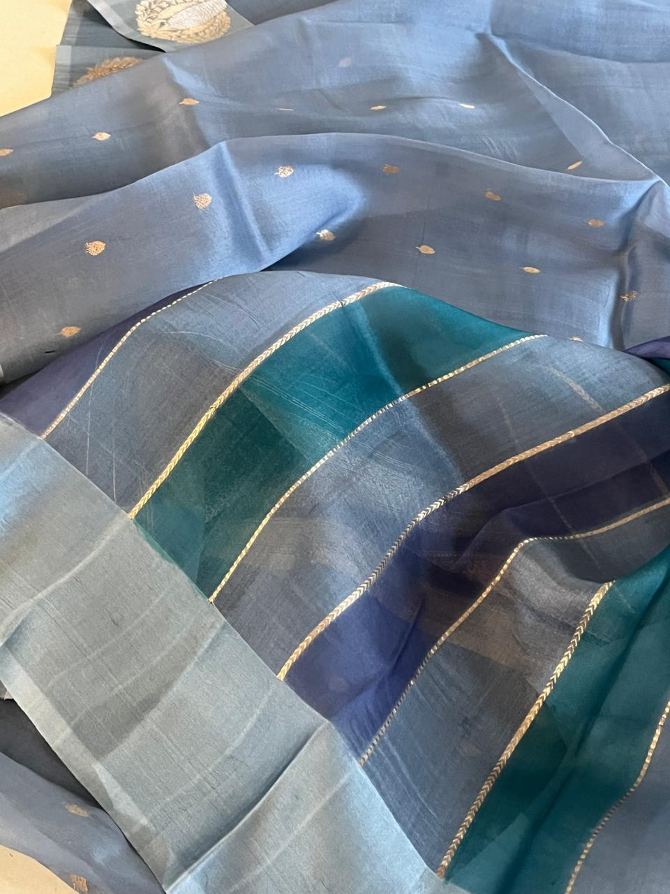 Kora Banarasi Pure Organza Handwoven Silk Saree with Kadwa Buttis and Satin Border