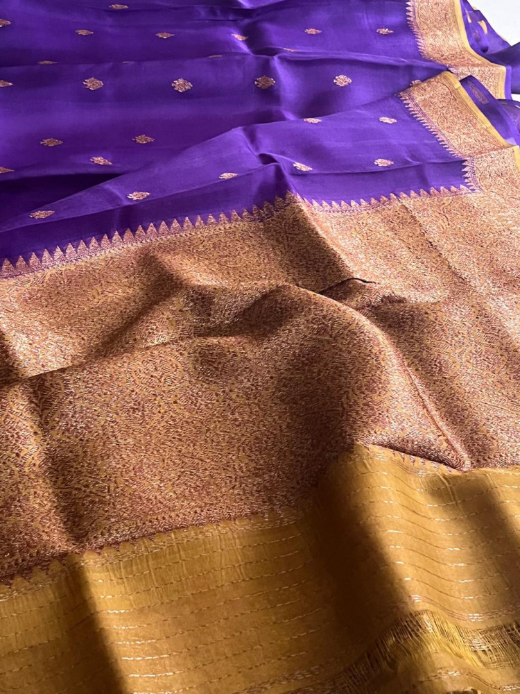 Image of Kora Banarasi Pure Organza Handwoven Silk Saree with Kadwa Buttis - Purple