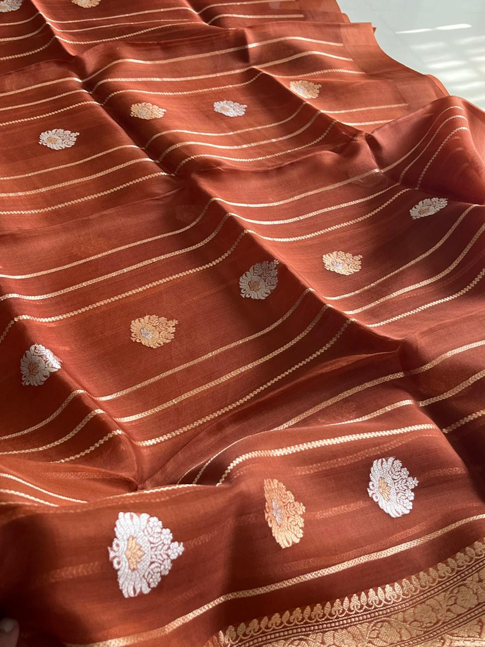 Kora Banarasi Pure Organza Handwoven Silk Saree with Kadwa Buttis - Rust