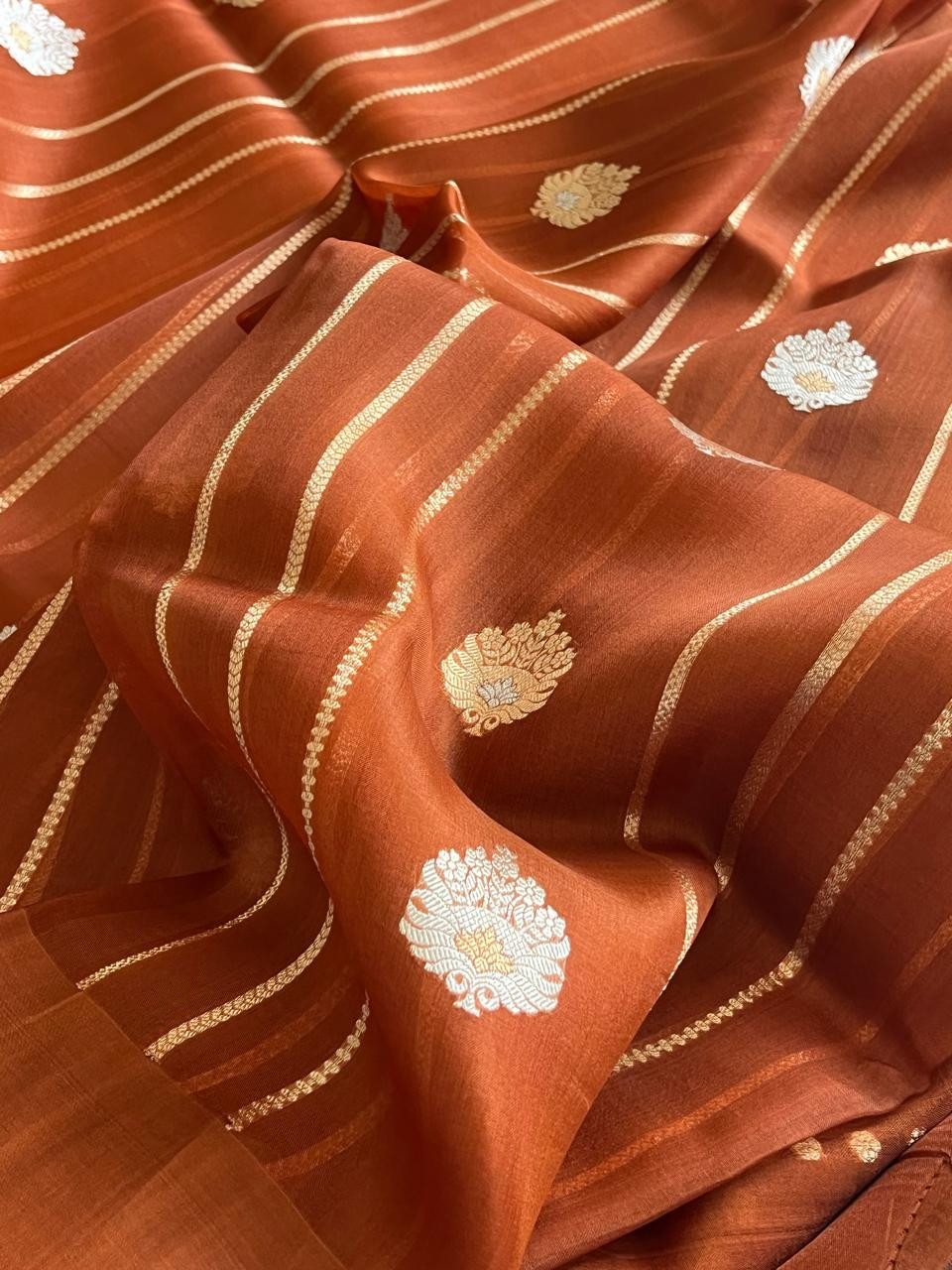 Kora Banarasi Pure Organza Handwoven Silk Saree with Kadwa Buttis - Rust