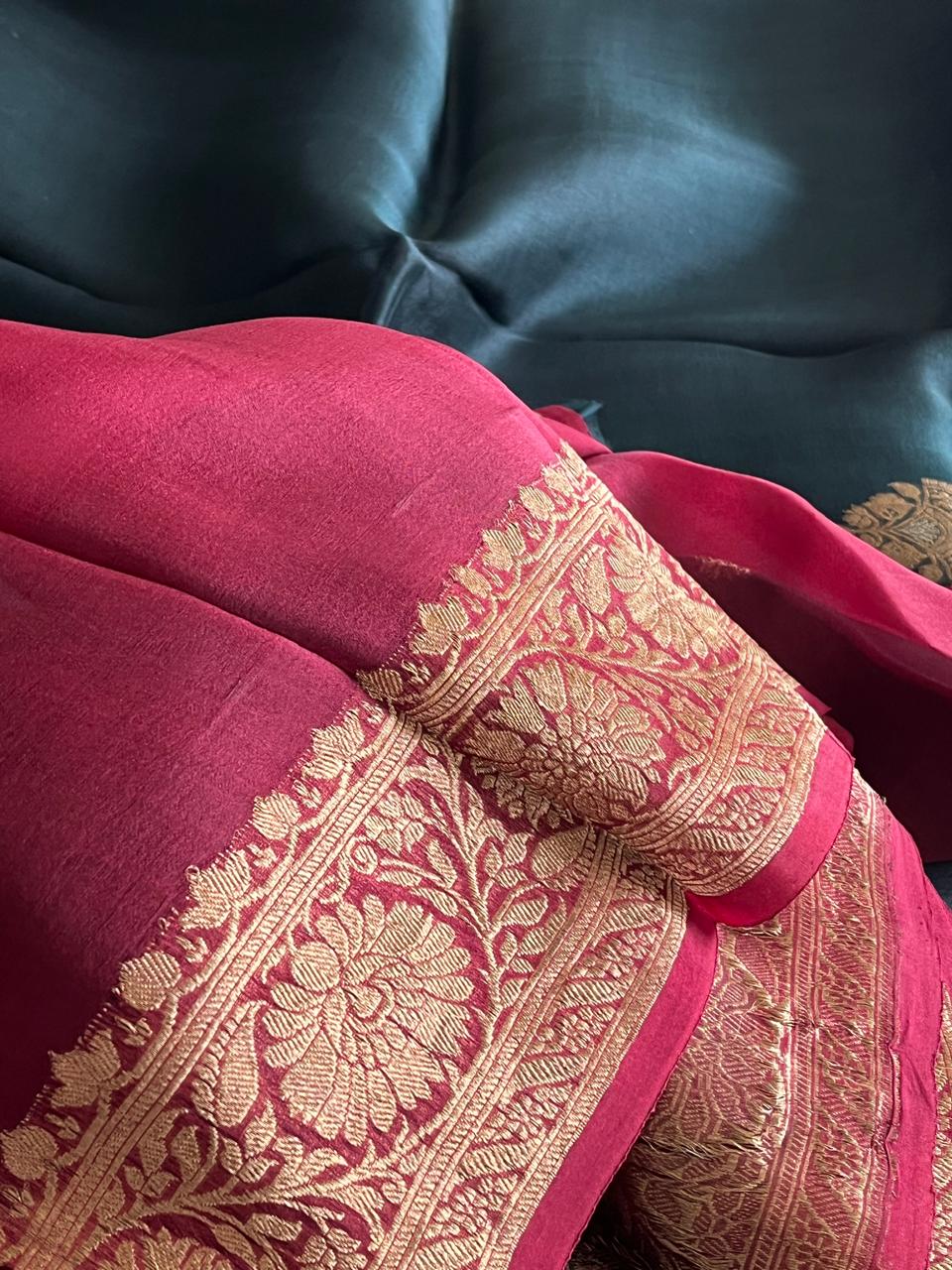 Kora Banarasi Pure Organza Handwoven Silk Saree with Kadwa Buttis - Black with Red