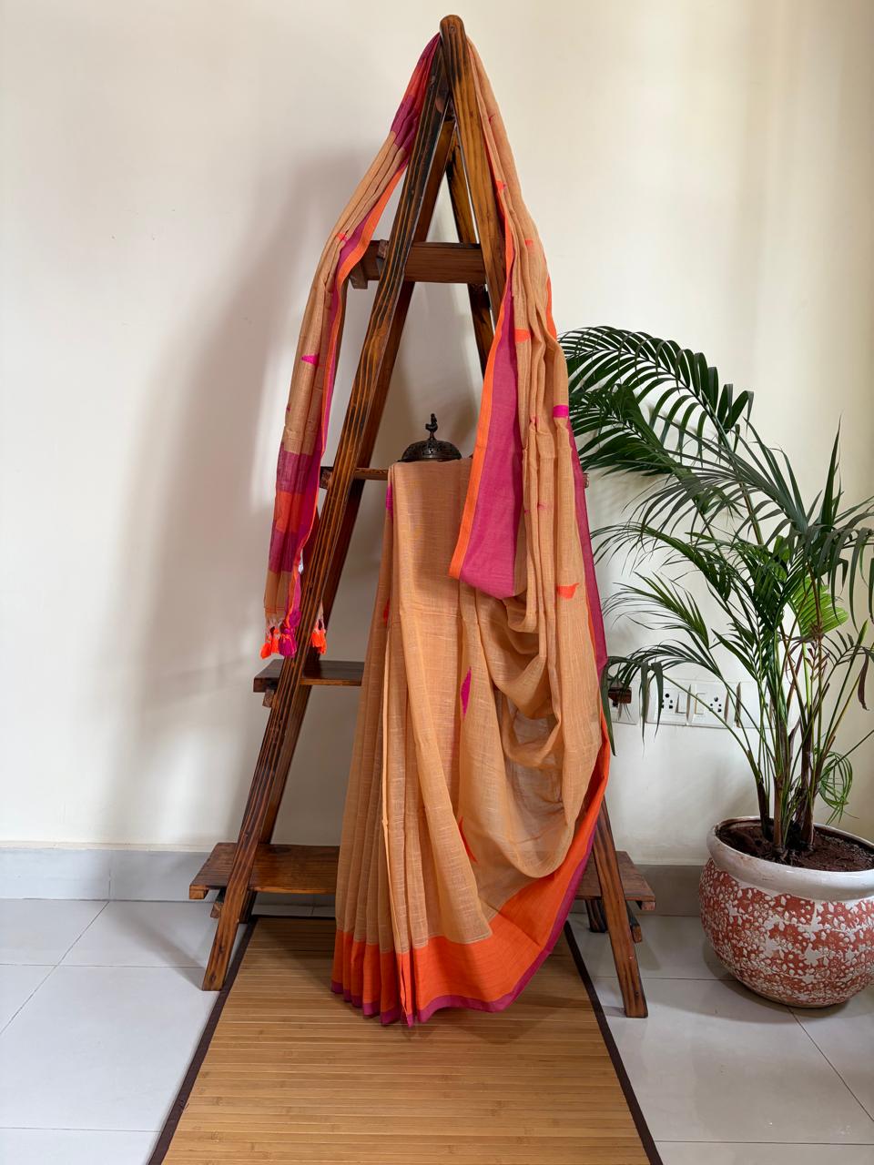 Linen Cotton Handloom Saree - Peachish Beige
