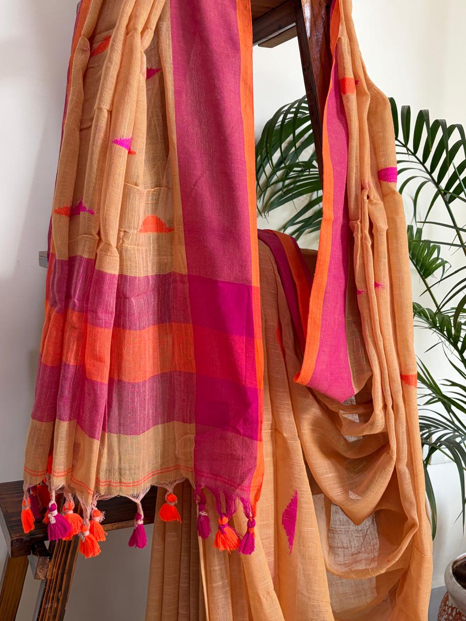 Linen Cotton Handloom Saree - Peachish Beige