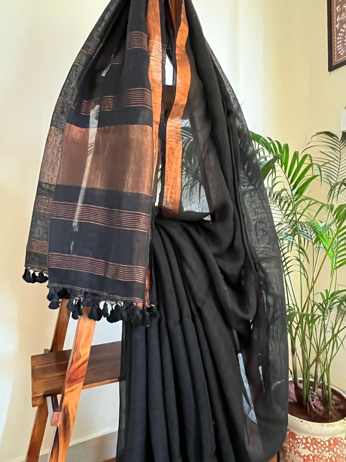 Linen Cotton Handloom Saree - Black