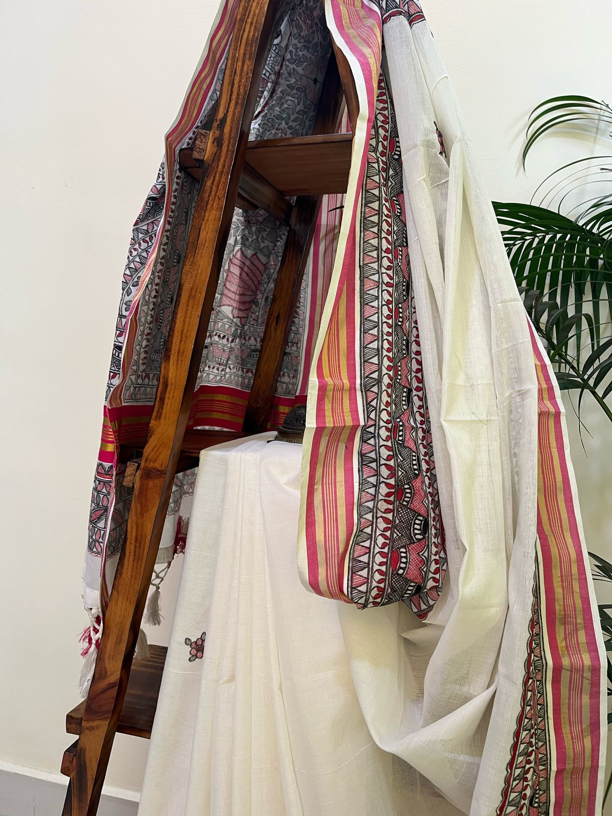 Madhubani Handpainted Fusion Kasavu Cotton Saree - Off White