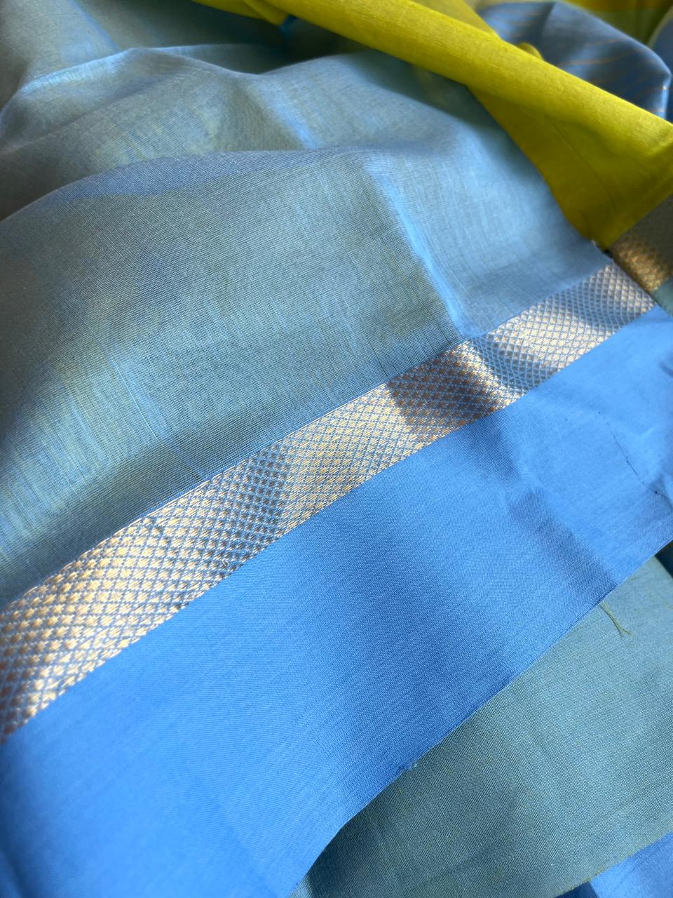 Beautiful Handloom Maheshwari Saree - Mehendi Green Blue
