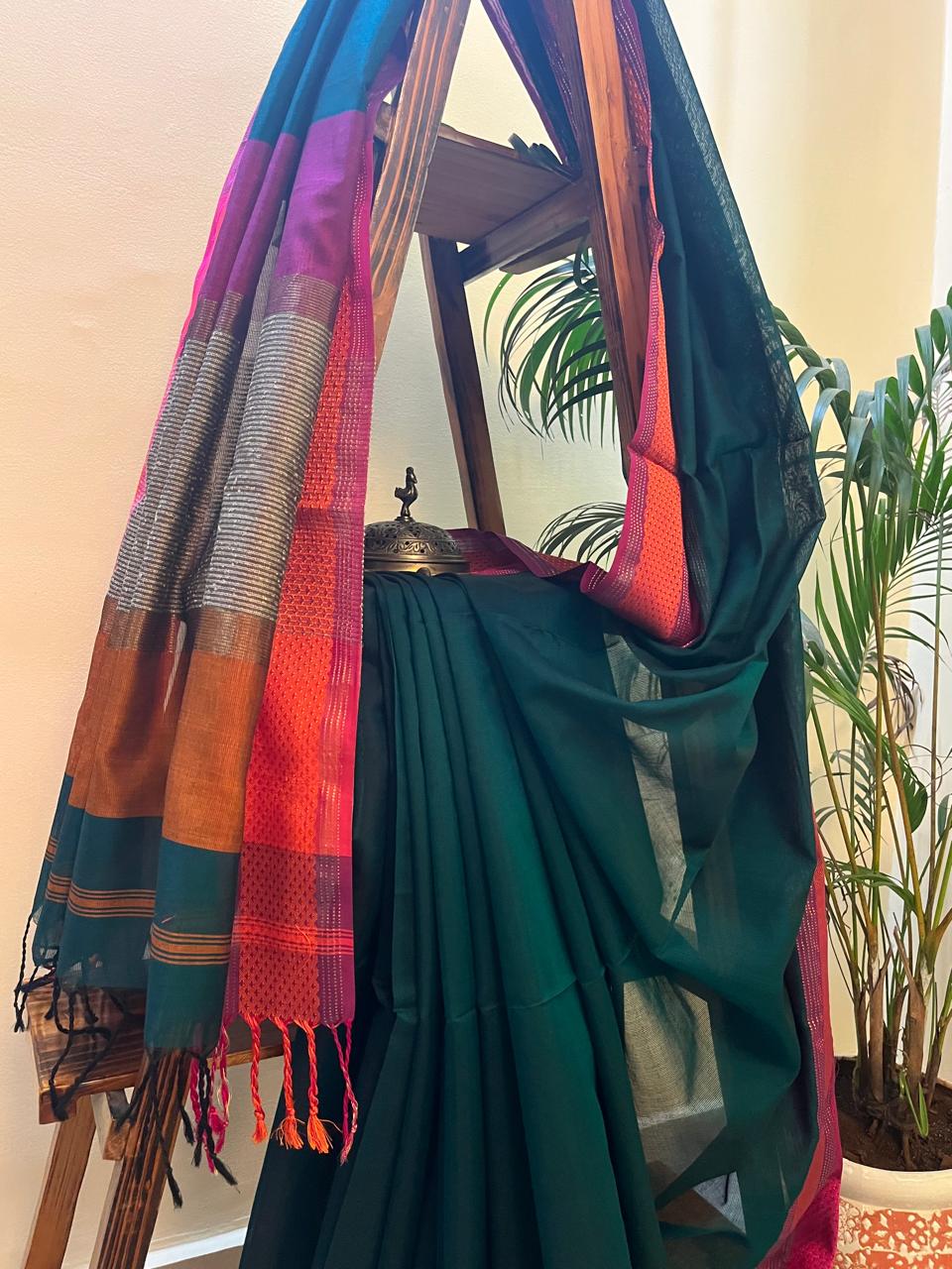 Ganga-Jamuna Border Style Maheshwari Handloom Saree - Bottle Green