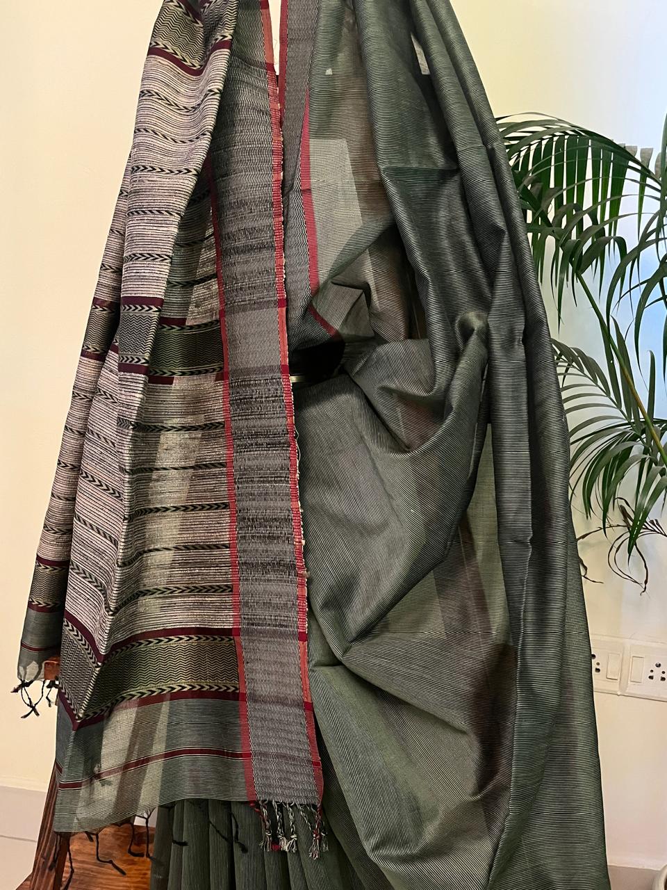 Rehwa-style Maheshwari Handloom Saree - Sage Moss Dark