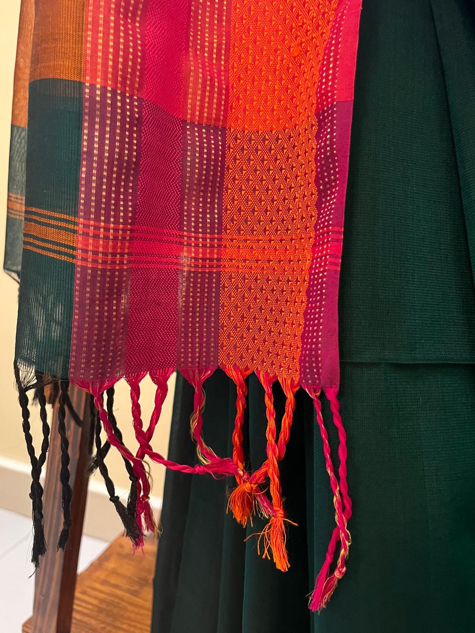 Ganga-Jamuna Border Style Maheshwari Handloom Saree - Bottle Green