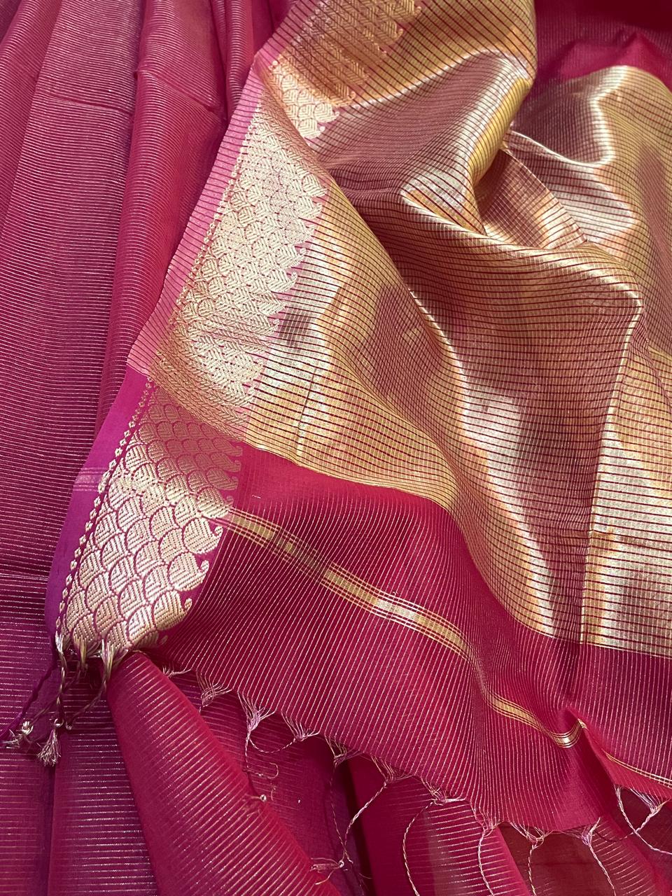Traditional Maheshwari Handloom Saree in Kairi Border in Zari Weave - Rose Red
