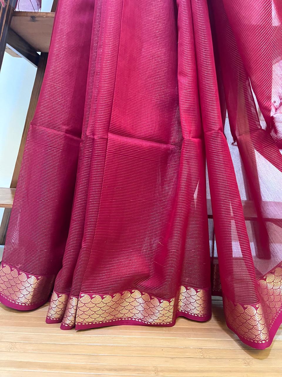 Traditional Maheshwari Handloom Saree in Kairi Border in Zari Weave - Rose Red