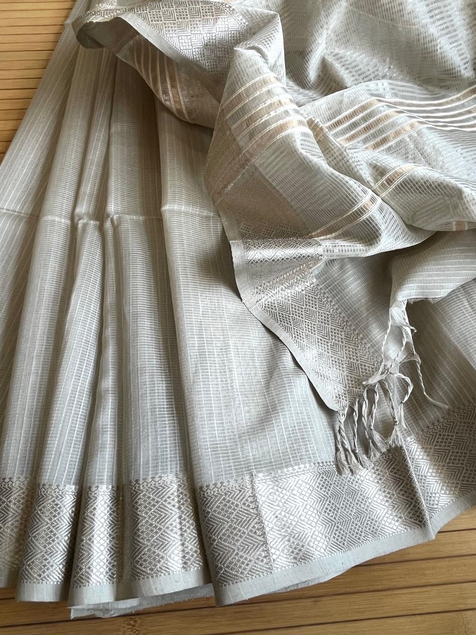 Maheshwari Silver Grid Saree with Heritage Chatai Border