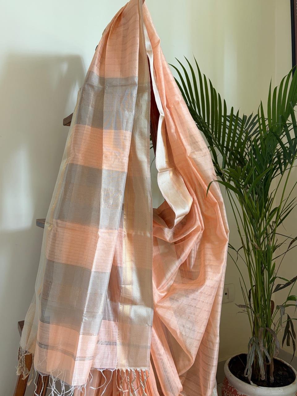 Mridula Peach and Silver Handwoven Maheshwari Saree