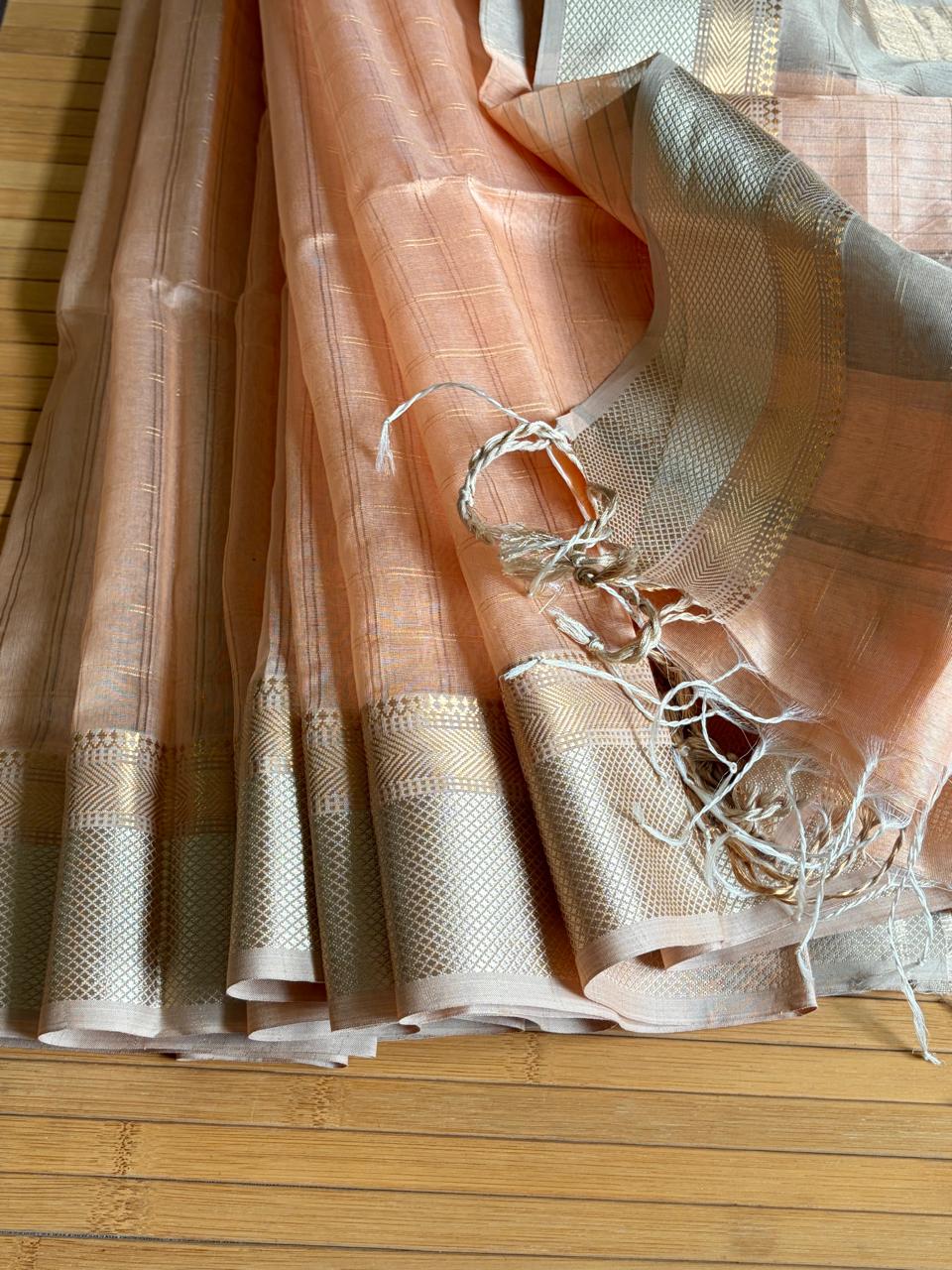 Mridula Peach and Silver Handwoven Maheshwari Saree