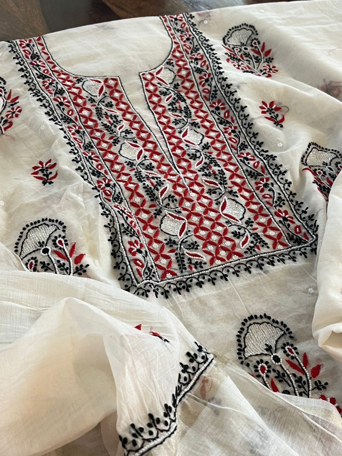Mul Chanderi Handwork Chikankari Kurta Dupatta - Off White