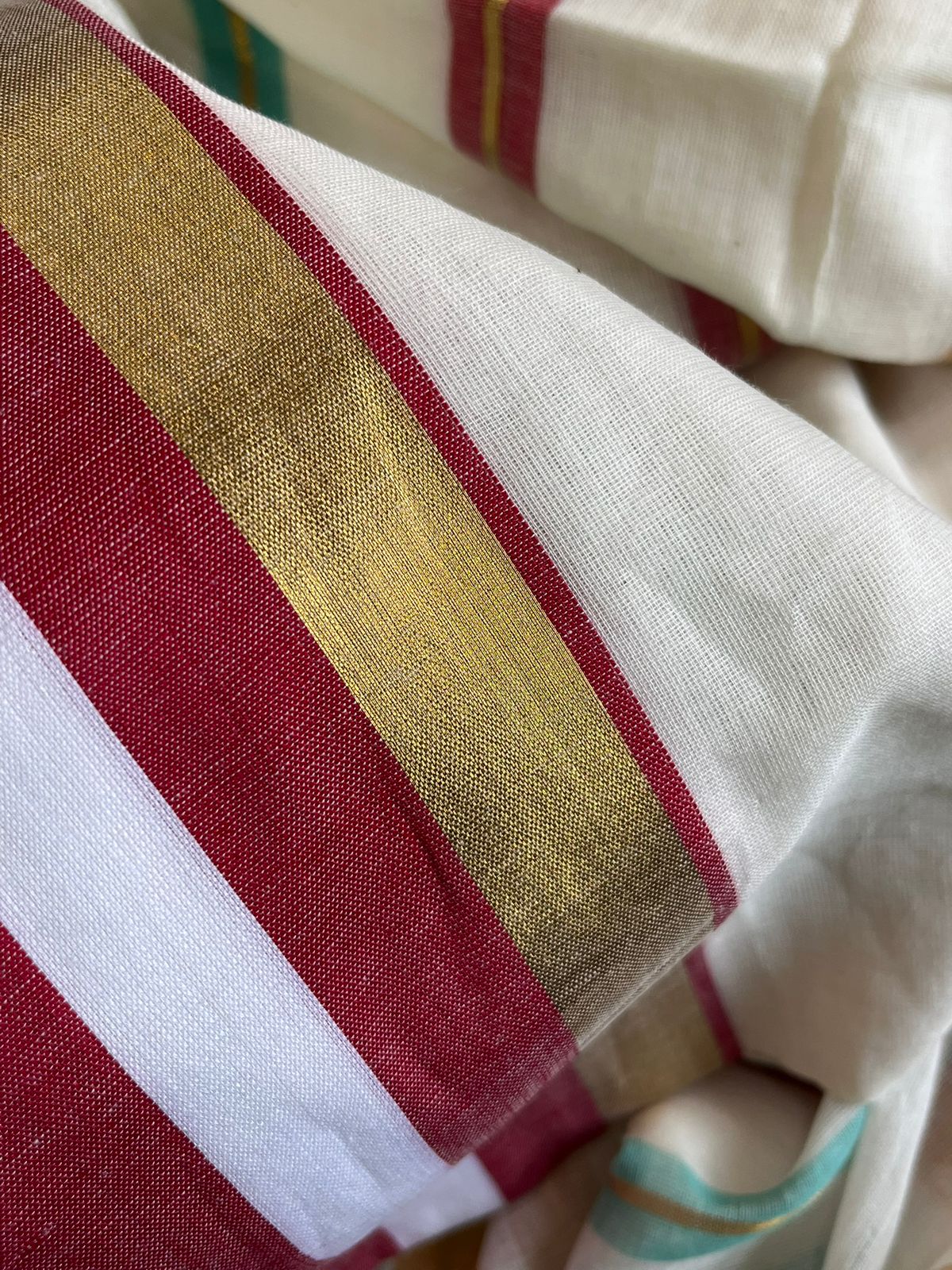 Soft and comfortable Pure Mul Mul Sarees with Zari Stripes - Off White