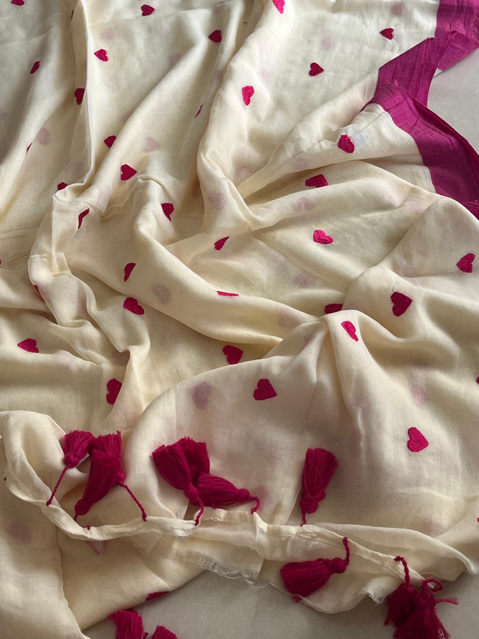Soft and comfortable Pure Mul Mul Sarees with embroidered Hearts - Moon White