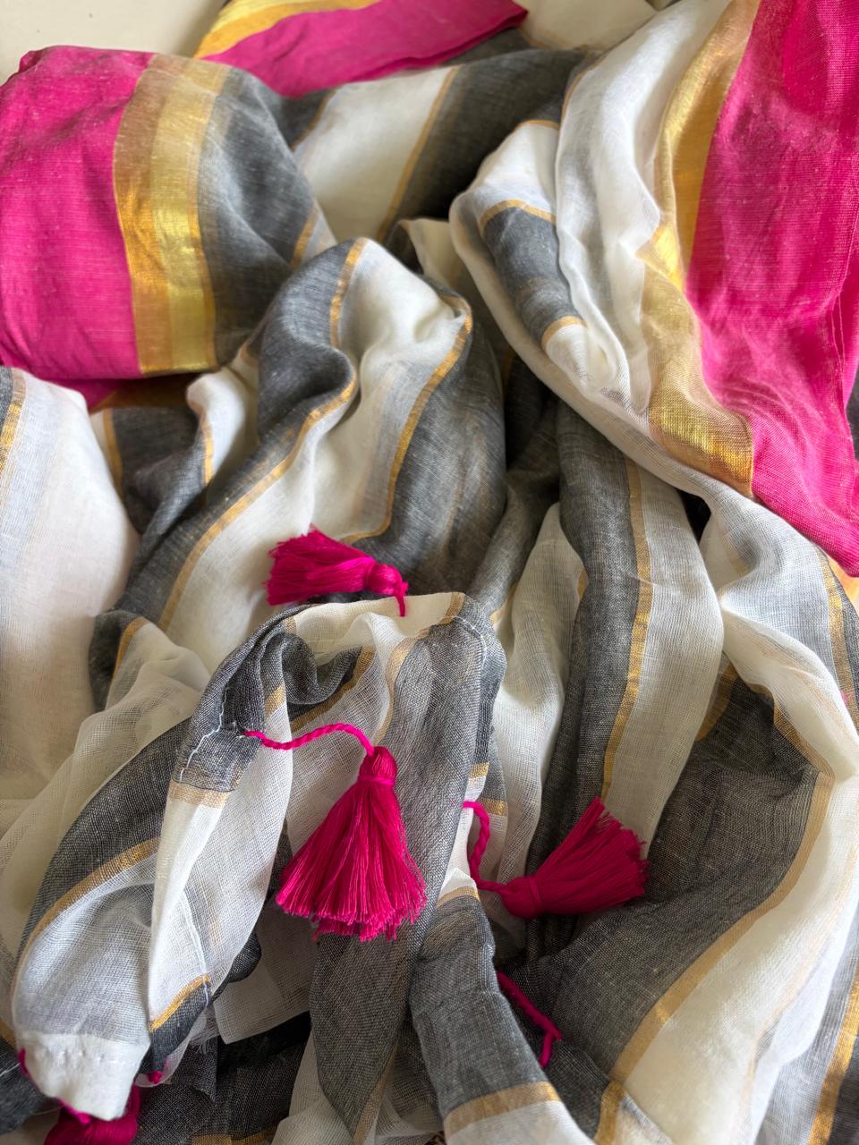 Soft and comfortable Pure Mul Mul Striped Saree - Grey with Pink