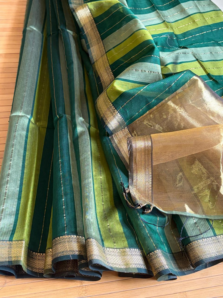 Image of Prakriti Emerald Green Striped Handwoven Maheshwari Saree