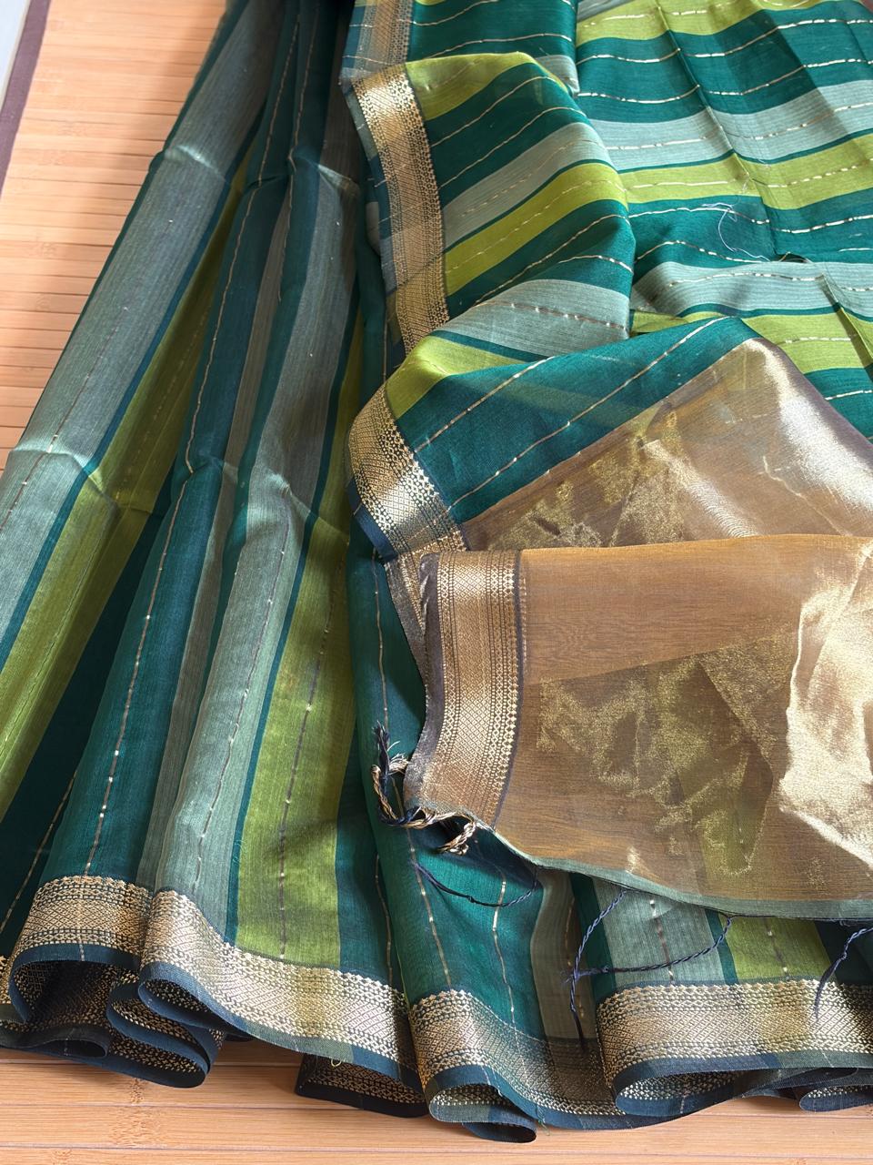 Prakriti Emerald Green Striped Handwoven Maheshwari Saree