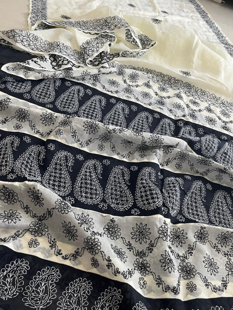 Image of Pure Cotton Hand Chikankari Embroidery Saree- Black with White