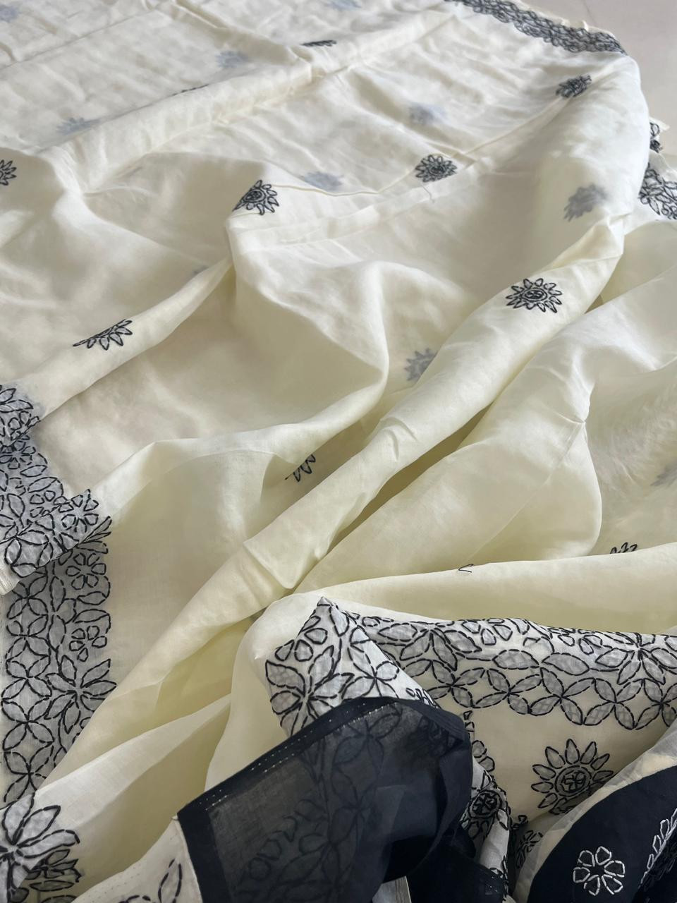 Pure Cotton Hand Chikankari Embroidery Saree- Black with White
