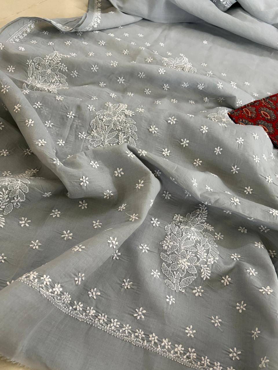 Pure Soft Cotton Chikankari Handwork Saree from Lucknow - Grey