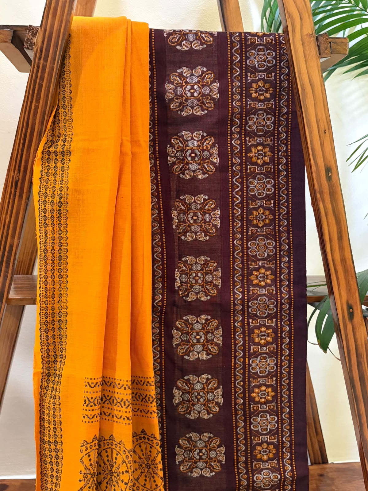 Pure Cotton Handloom Sambhalpuri 3 piece Suits - Maroon Kurta