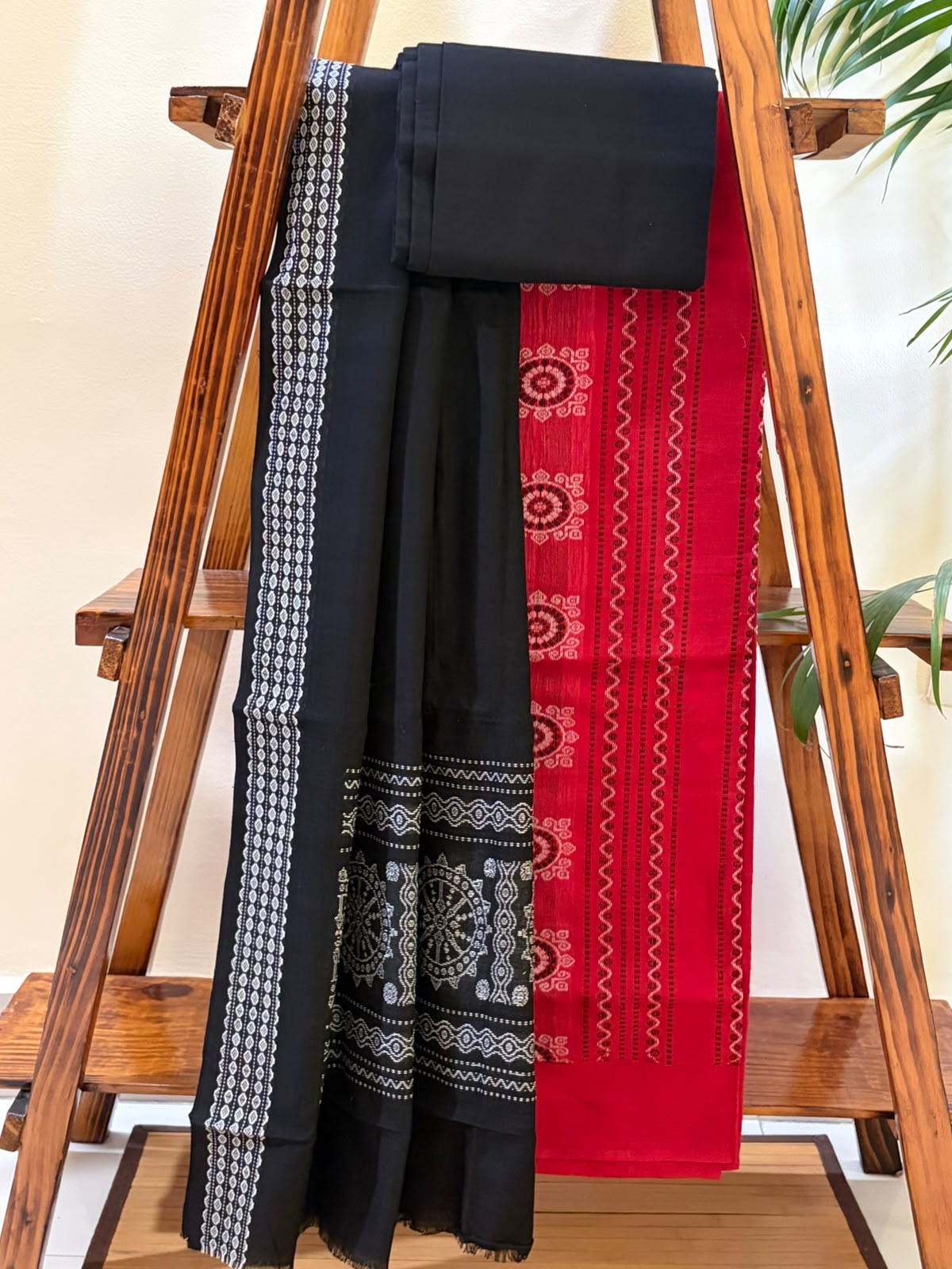 Pure Cotton Handloom Sambhalpuri 3 piece Suits - Red Kurta
