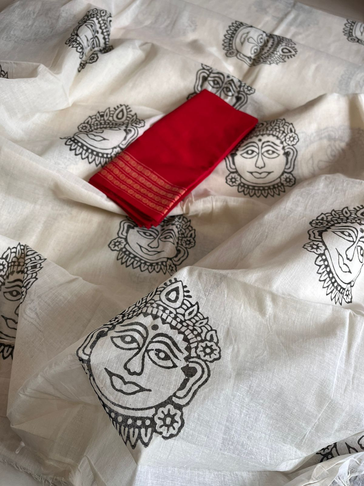 Pure Cotton Handwoven Saree with Handblock Print - Devi Face Print