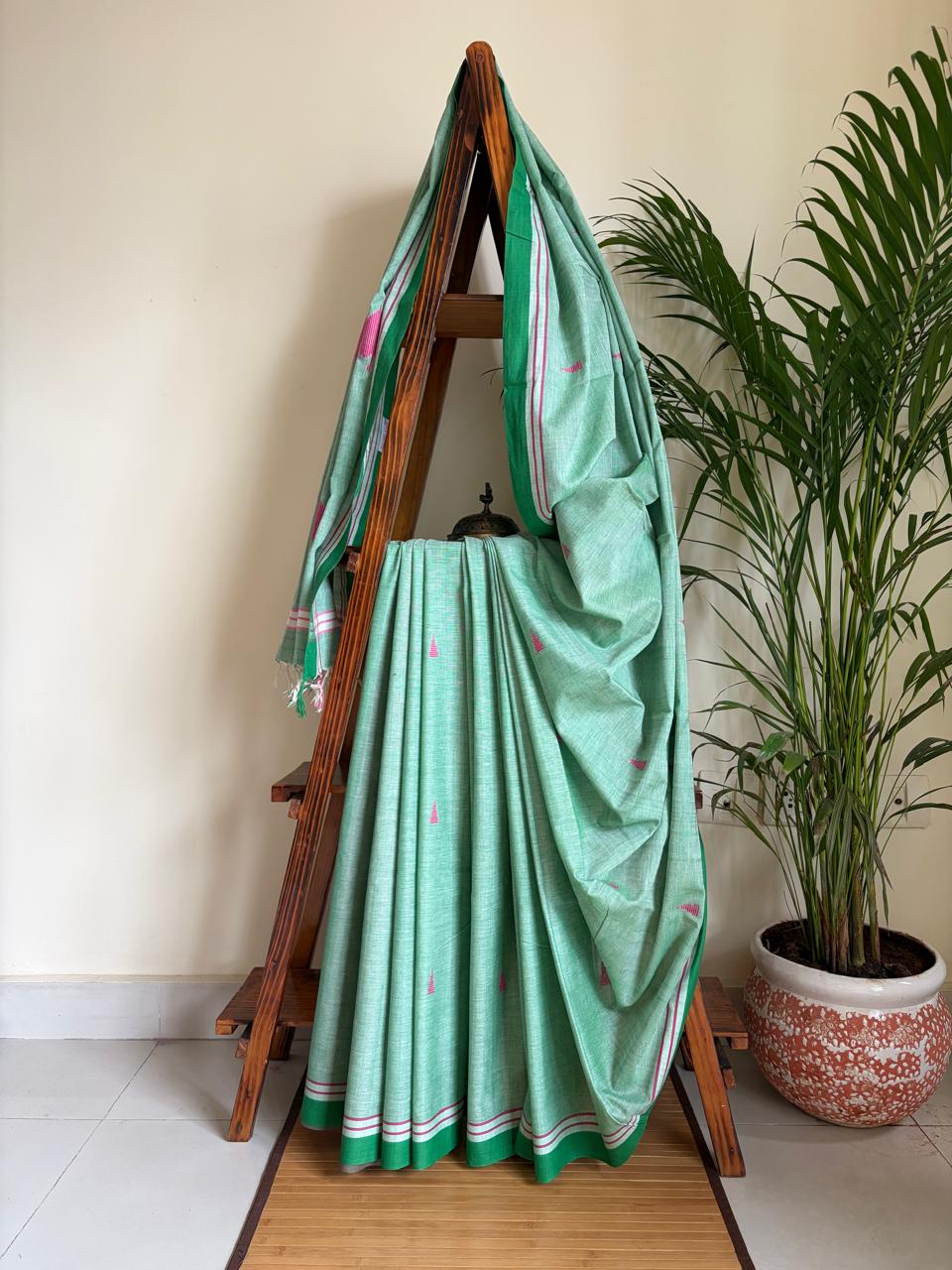 100 Pure Cotton Handloom Saree with woven buttis - Sea Green