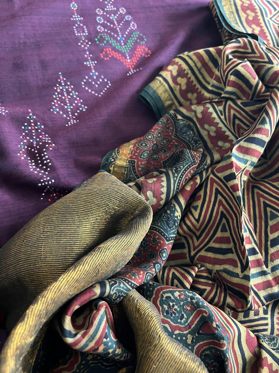 Pure Cotton Tangalia Handwoven Kurta paired with Chanderi Handblock Ajrakh Dupatta - Purple with Green