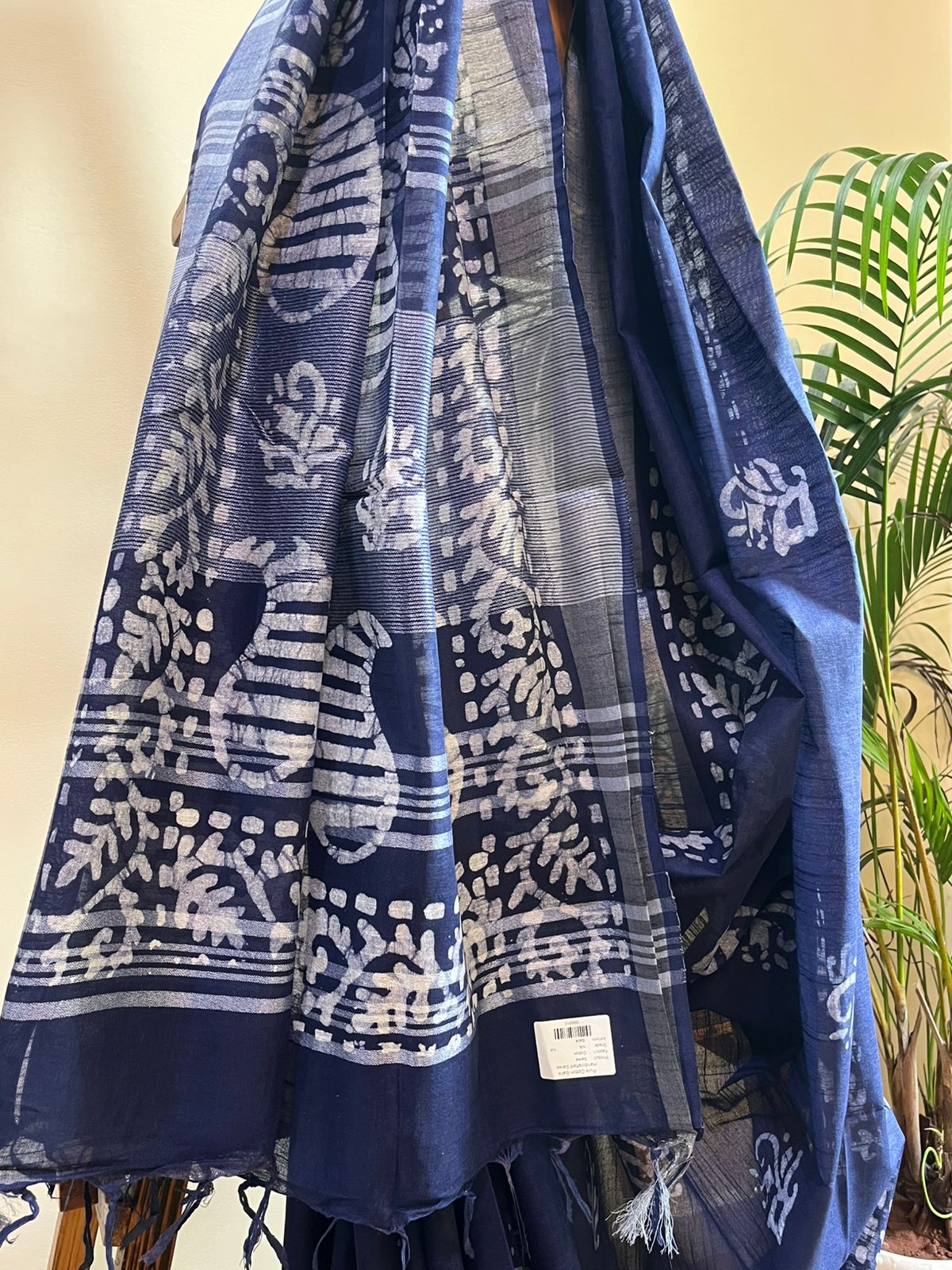 Pure Cotton Wax Batik Saree with zari border - Blue