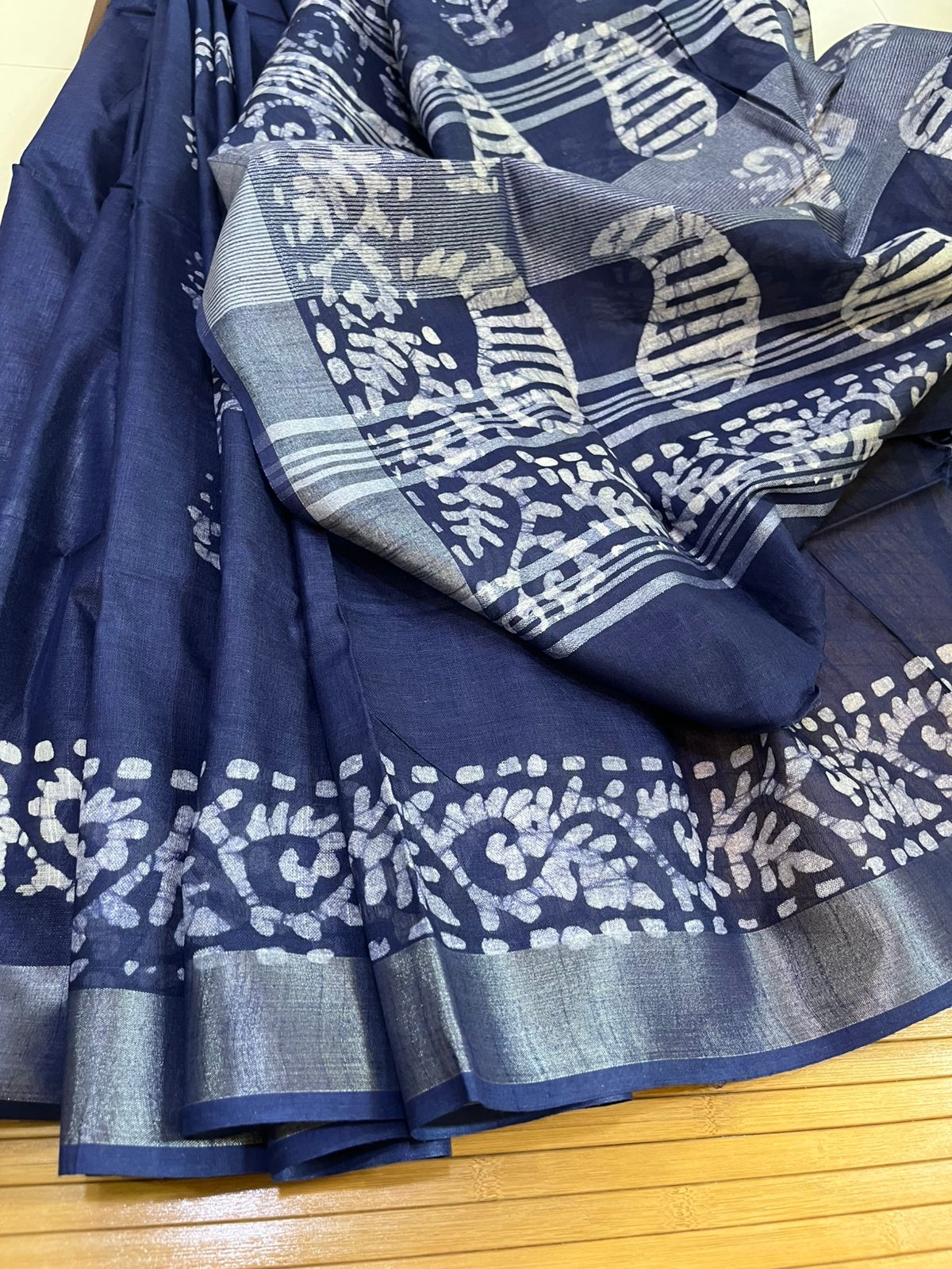 Pure Cotton Wax Batik Saree with zari border - Blue