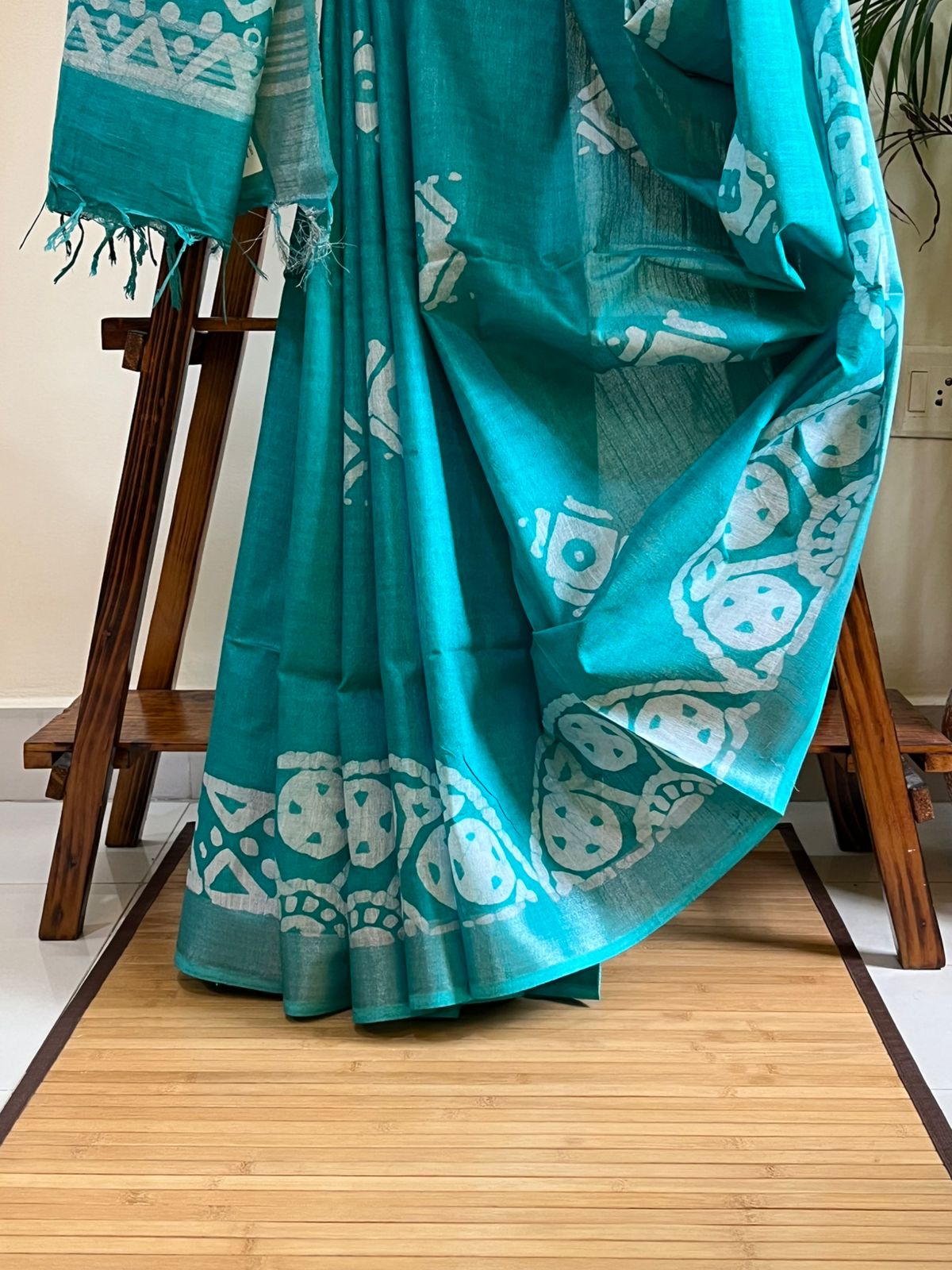 Pure Cotton Wax Batik Saree with zari border - Teal