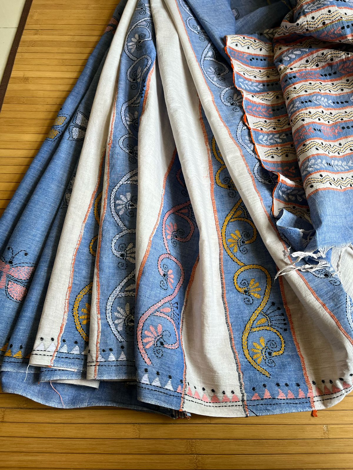 Pure Khesh Cotton Saree With Kantha Hand Embroidery - Blue