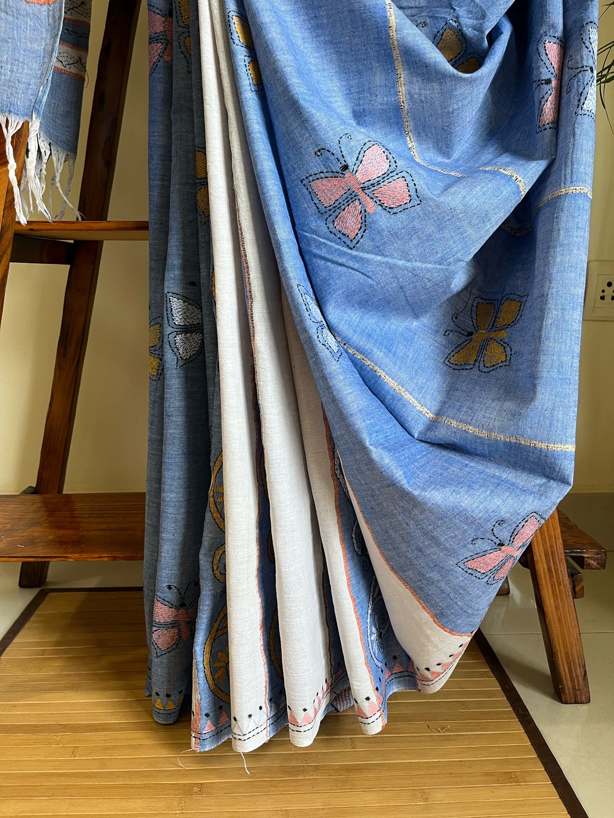 Pure Khesh Cotton Saree With Kantha Hand Embroidery - Blue