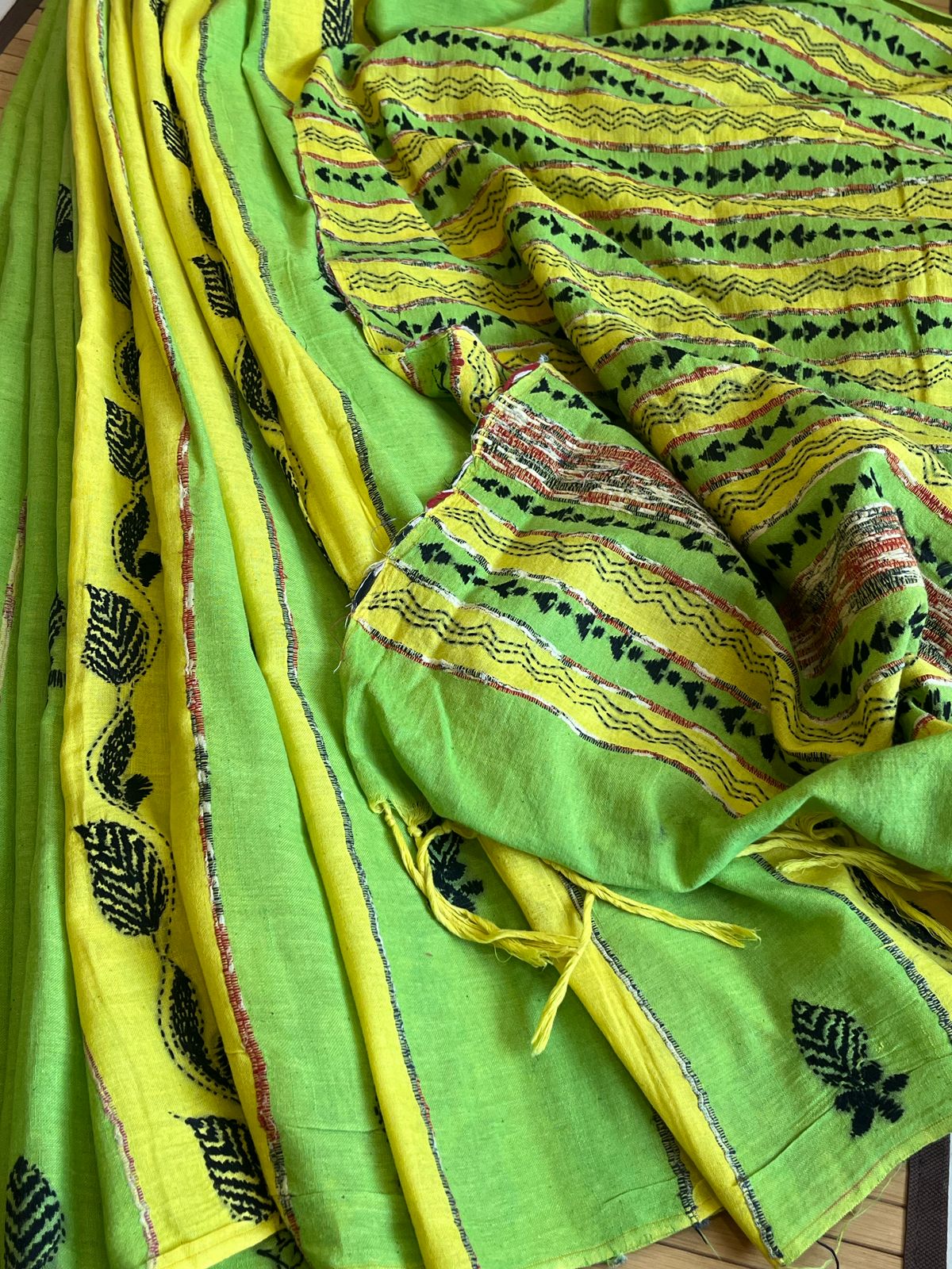 Pure Khesh Cotton Saree With Kantha Hand Embroidery - Green