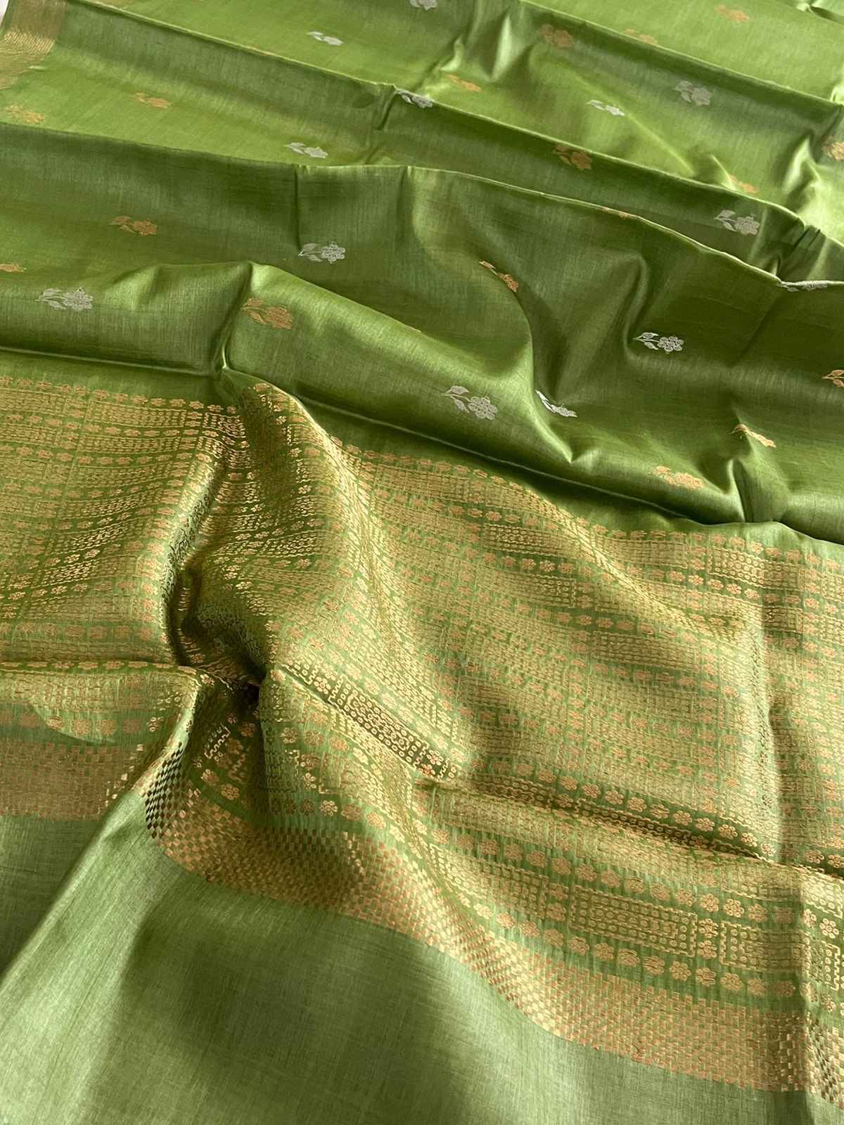 Pure Kosa Silk Handwoven saree - Green