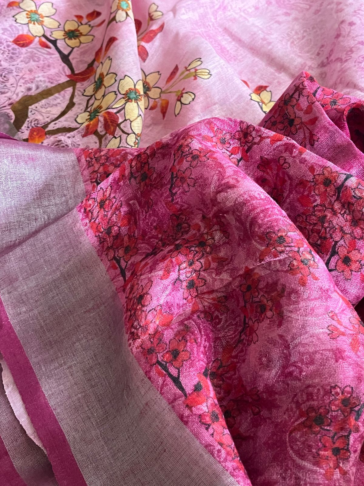 Pure Linen Woven Sarees - Pink