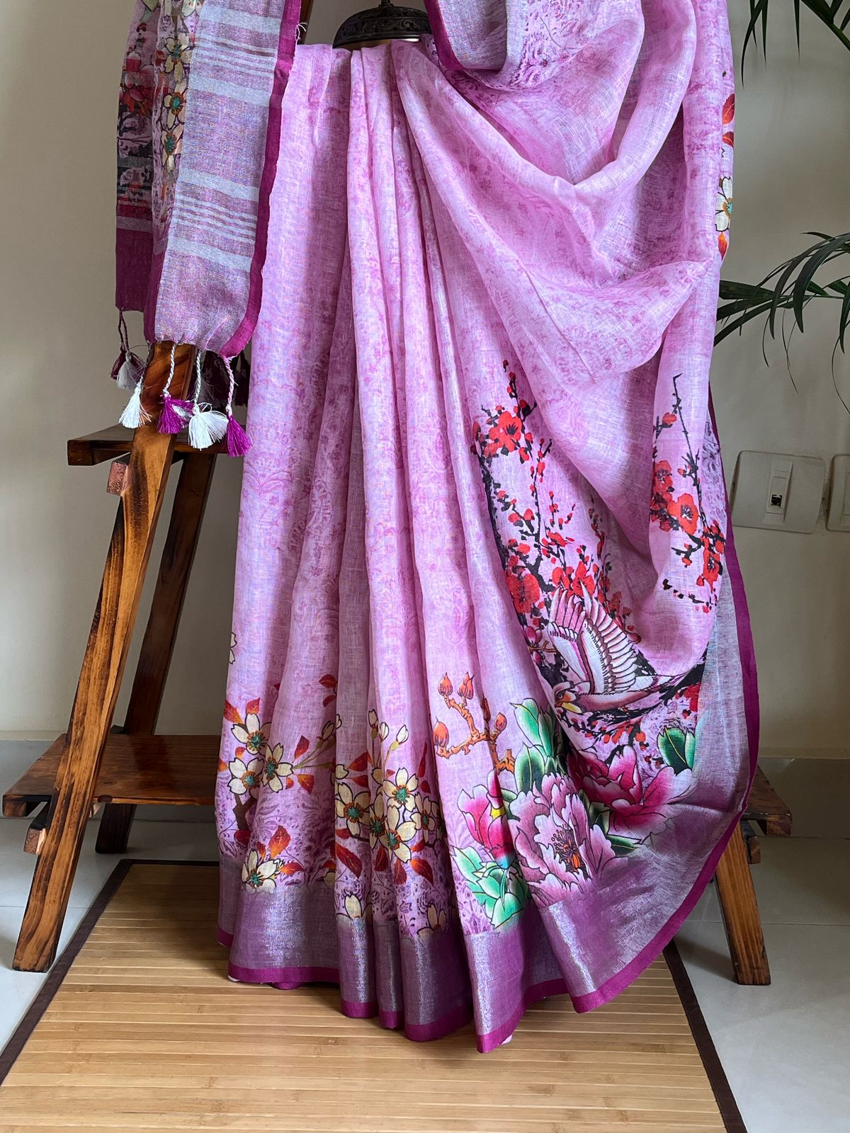 Pure Linen Woven Sarees - Pink