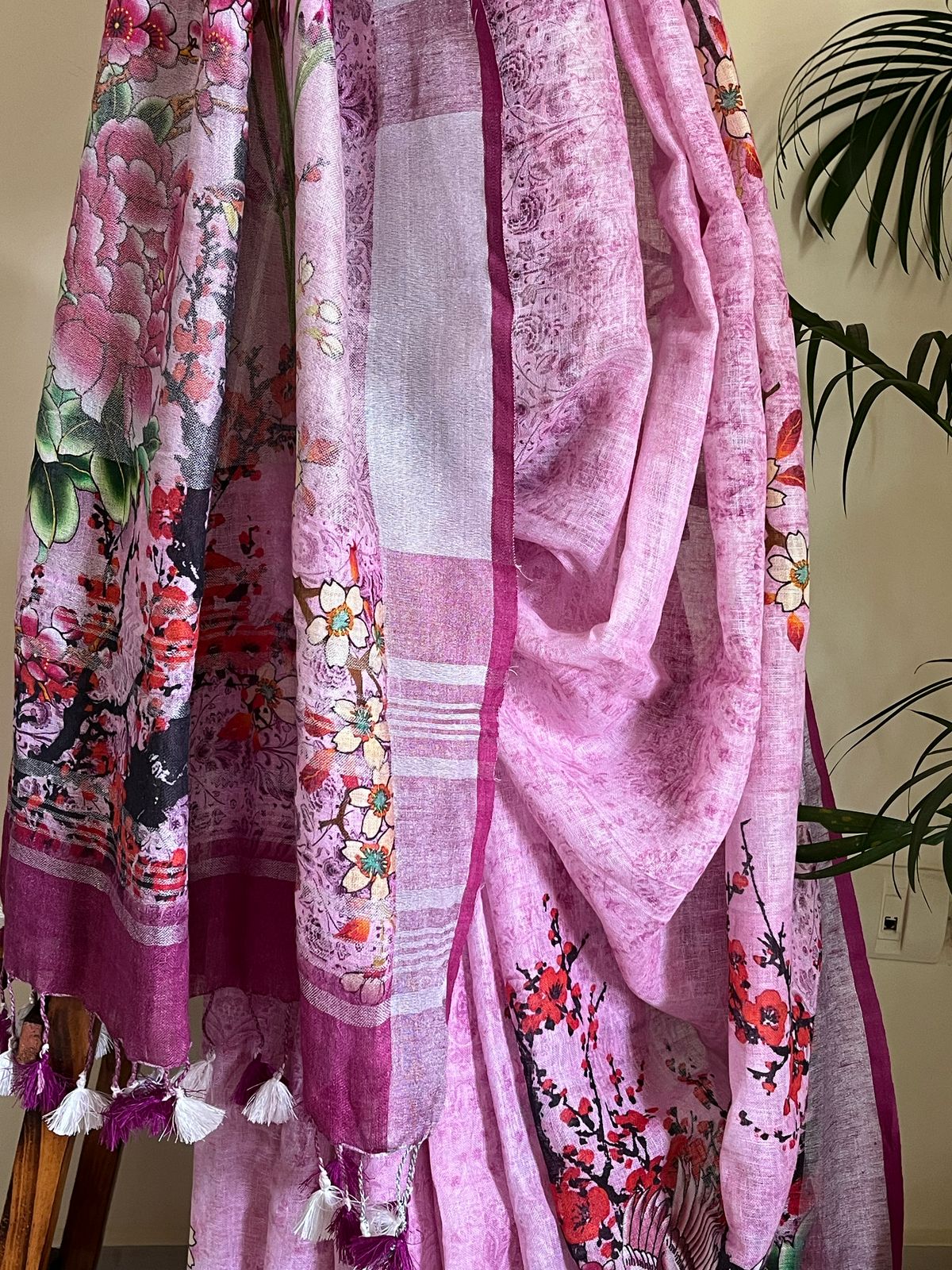 Pure Linen Woven Sarees - Pink