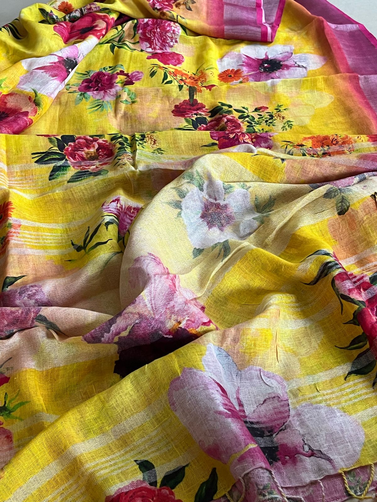 Pure Linen Woven Sarees - Yellow