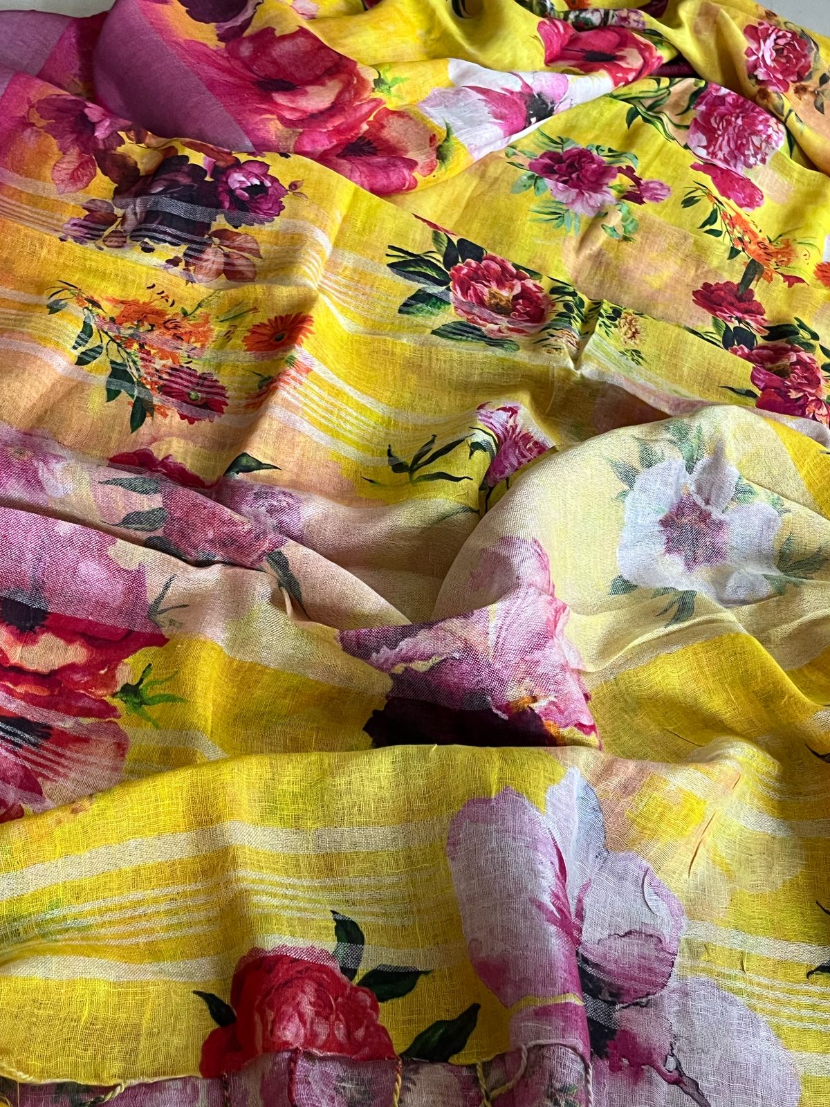Pure Linen Woven Sarees - Yellow